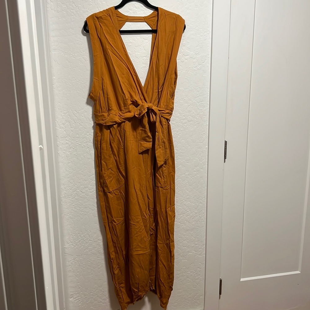 Women’s FreePeople mustard color numpsuit